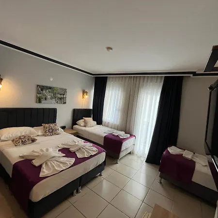 Hotel Lunay